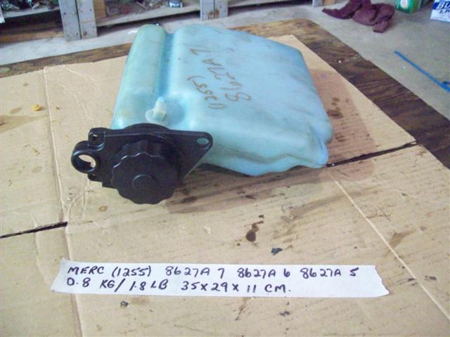 Mercury mariner oil injection tank 8627A 7, 8627A 6, 8267A 5 Mercury mariner oil injection tank 8627A 7, 8627A 6, 8267A 5